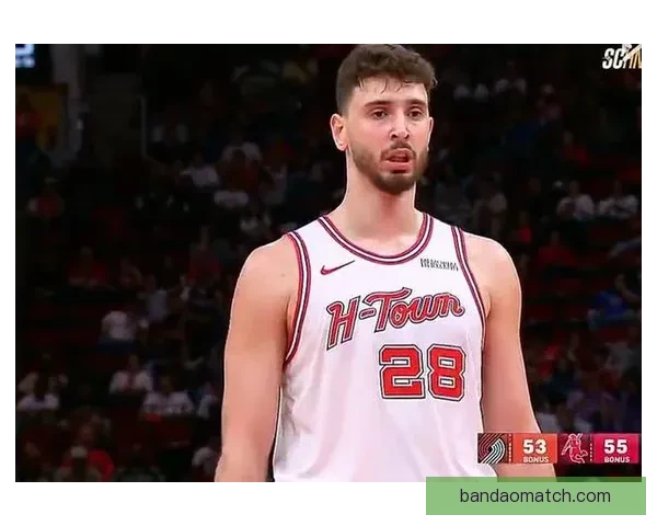 申京高效狂砍33分创六纪录比肩大梦被视超巨核心