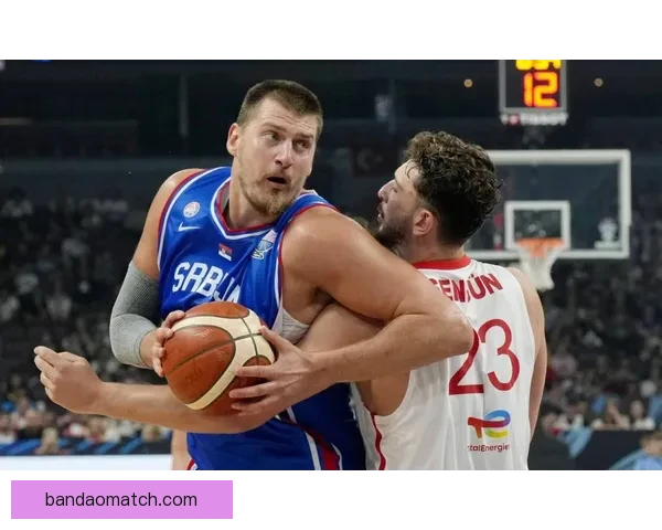 约基奇展现顶级进攻技巧，本场比赛教会我们如何围绕核心组织进攻